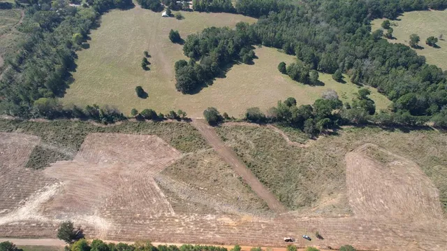 a view of a lake from a yard
