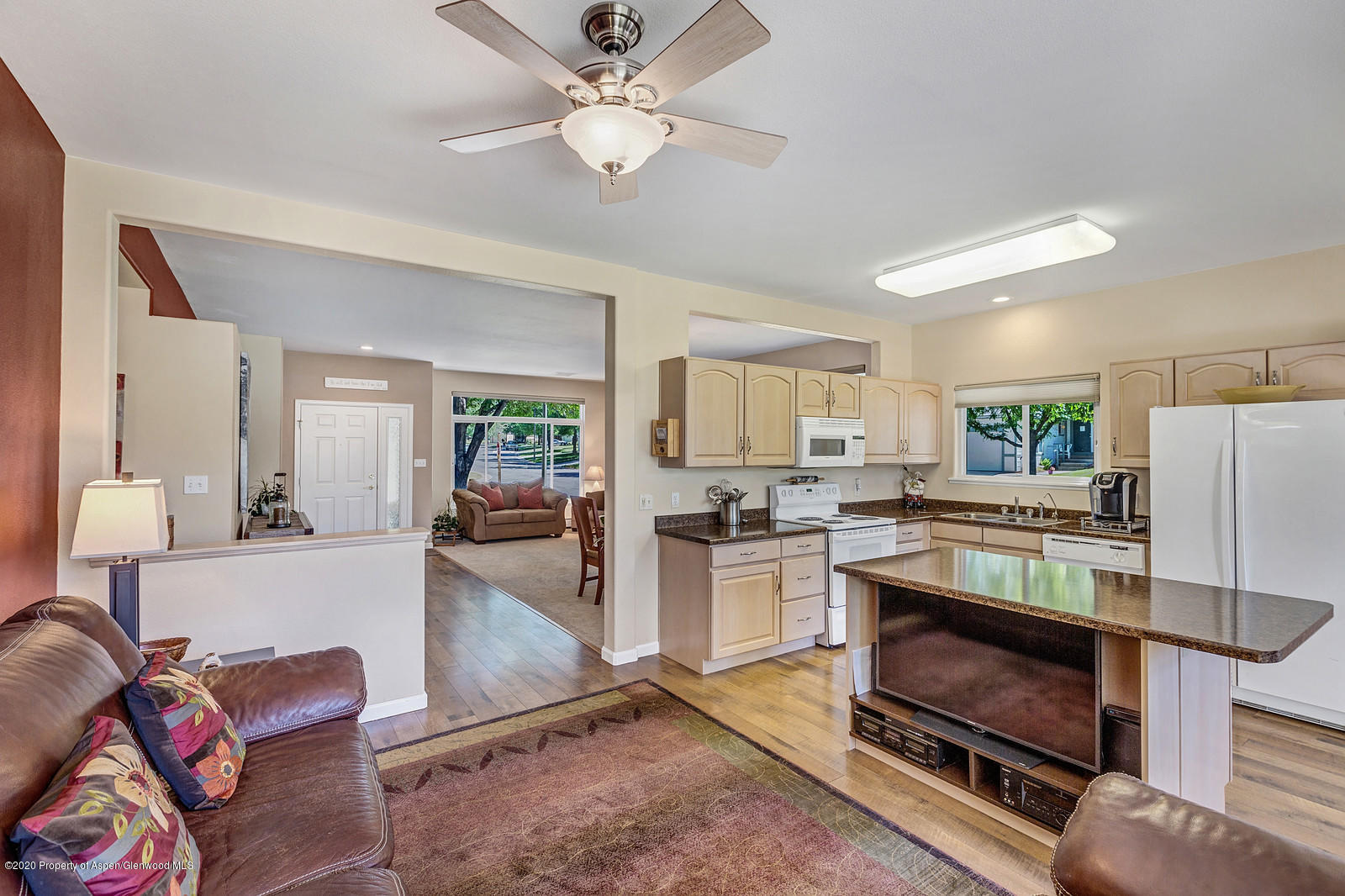 12 Poppy Court Parachute, CO 81635 - Photo 6 of 25 a kitchen with sink stove and refrigerator