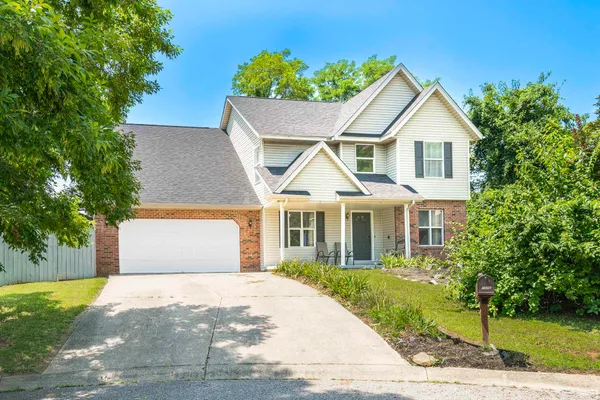 $399,900 | 1005 East Erin Court, Bloomington, IN 47401