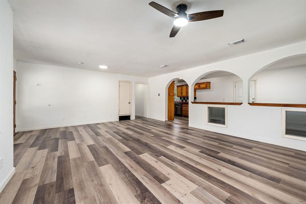 1623 Fresno Street Dallas, TX 75217 - Photo 7 of 36