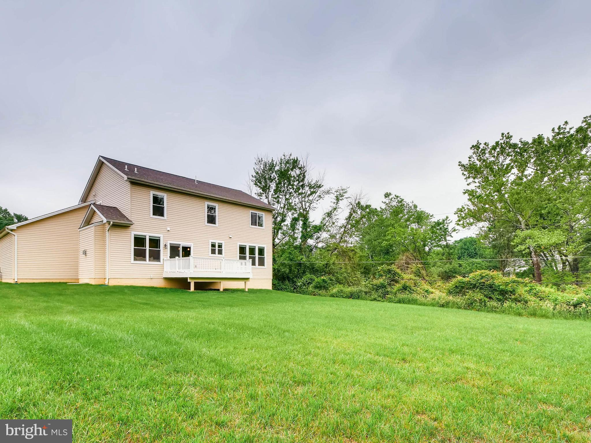 9832 Magledt Road Baltimore, MD 21234 - Photo 29 of 30 Exterior (Rear)
