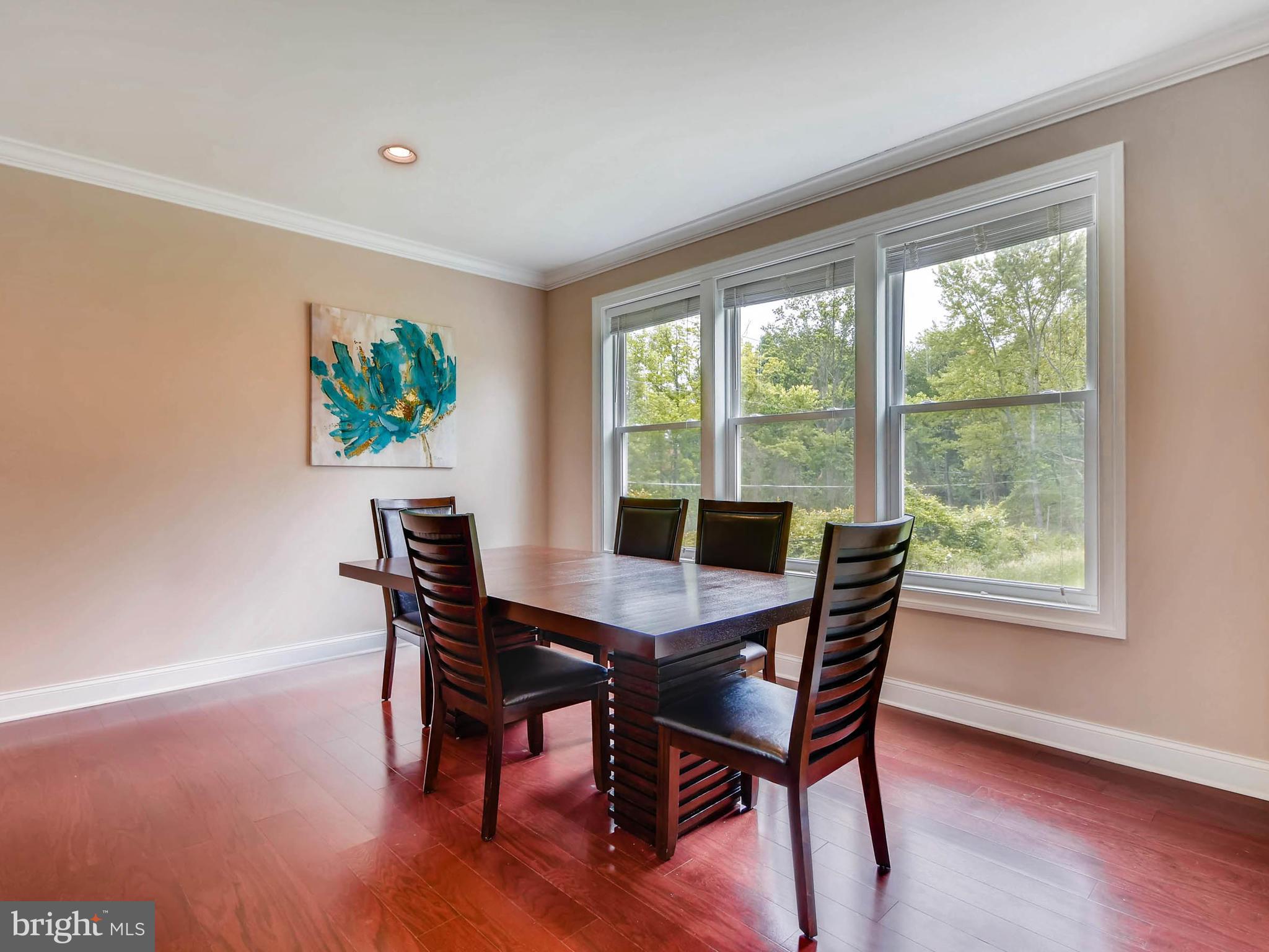 9832 Magledt Road Baltimore, MD 21234 - Photo 8 of 30 Dining Room