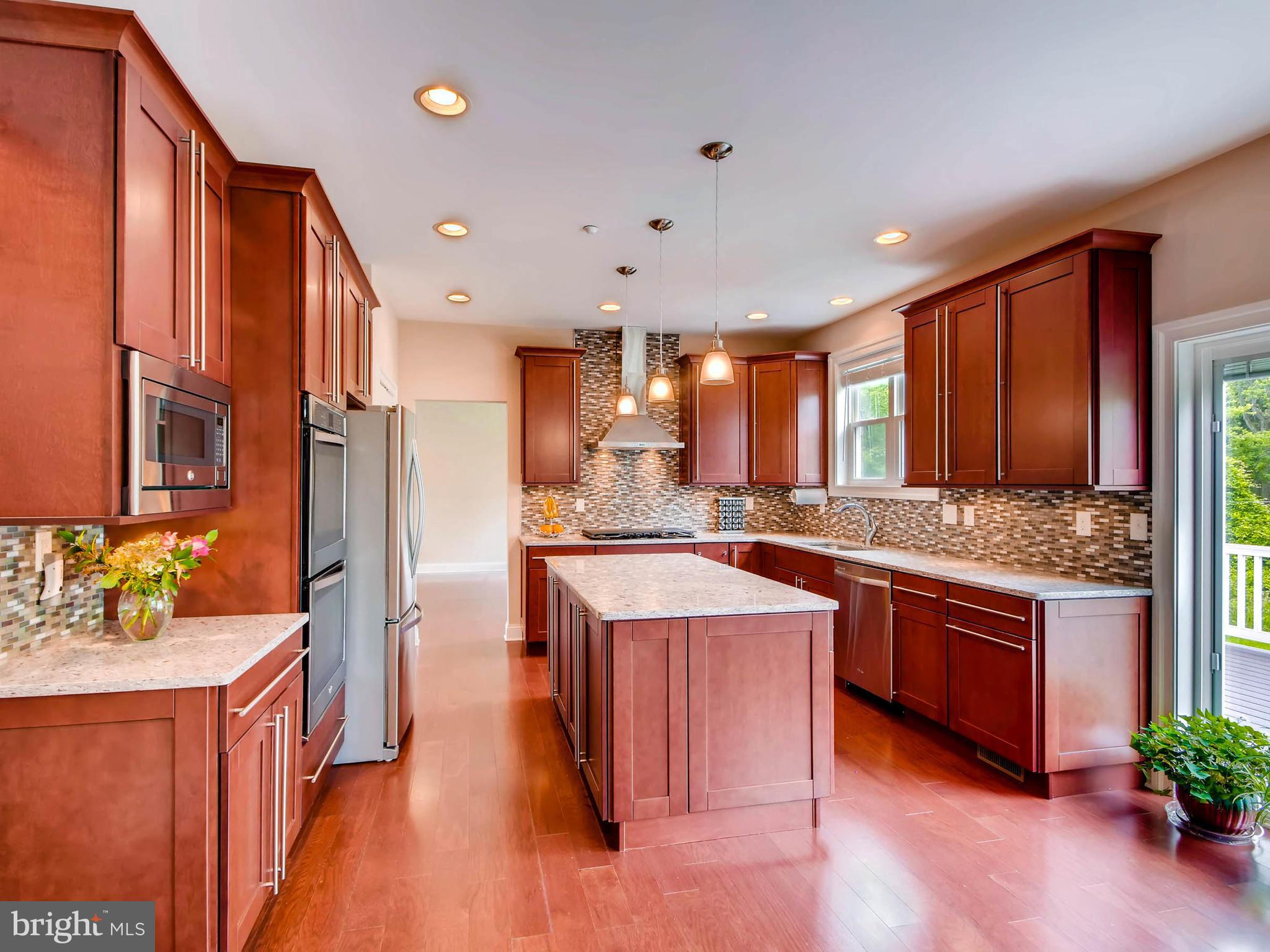 9832 Magledt Road Baltimore, MD 21234 - Photo 10 of 30 Kitchen