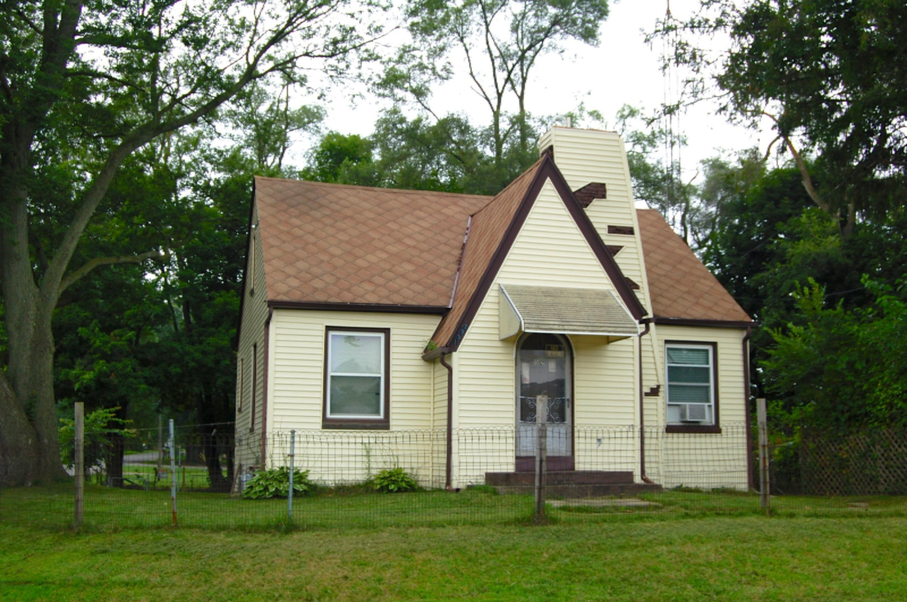 1592 Pipestone Road Benton Harbor, MI 49022 - Photo 1 of 19 1592_PipestoneRd_01