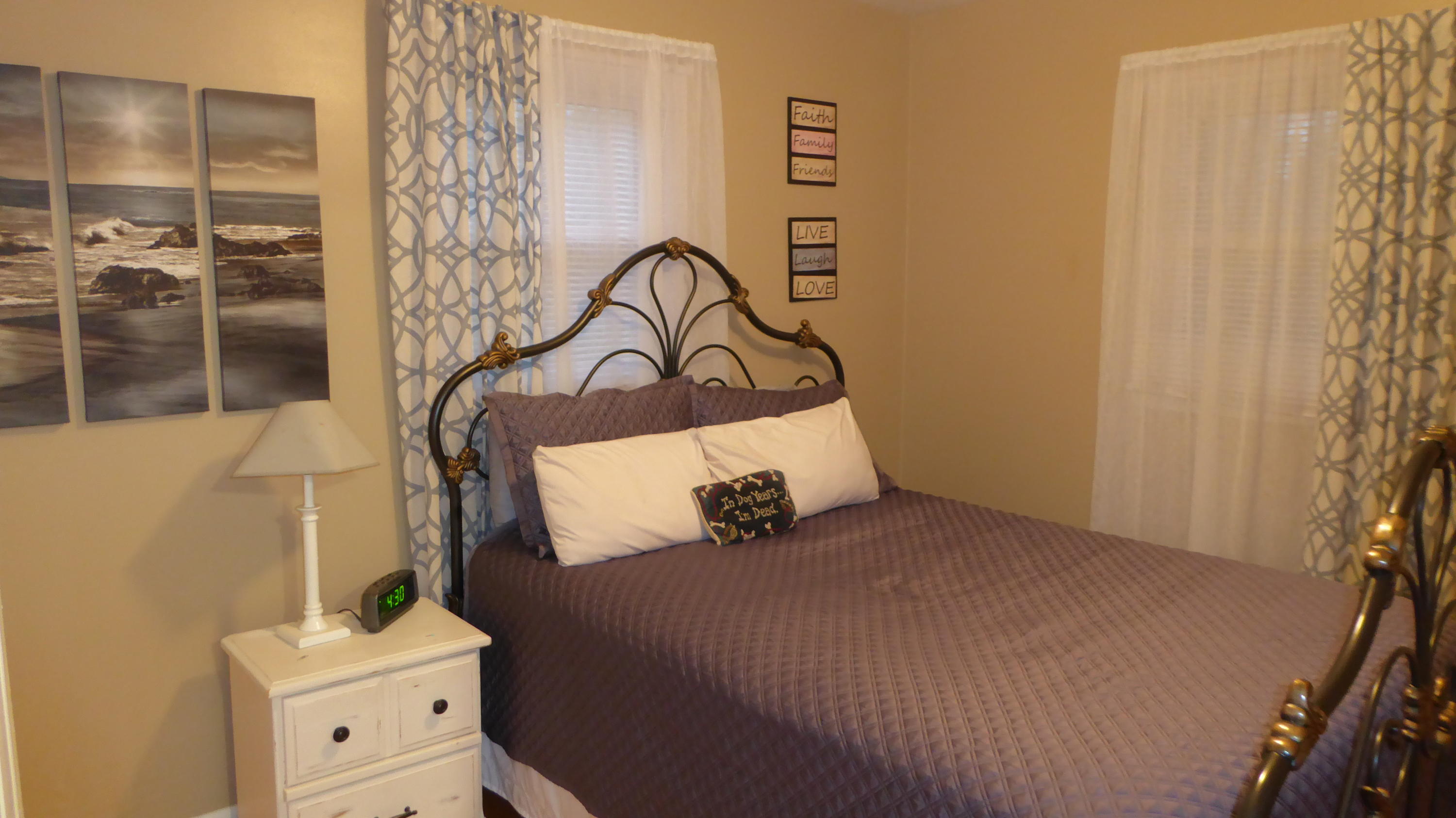 713 Red Valley Road Boones Mill, VA 24065 - Photo 6 of 36 6 First Bedroom