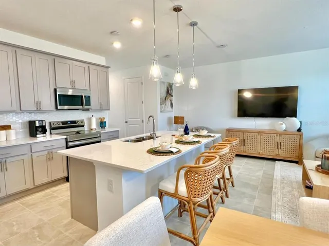 $2,000 | 742 Longboat Drive, Davenport, FL 33896