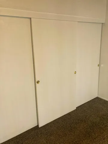 a bath room with a sink