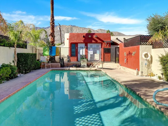 $1,325,000 | 525 South Thornhill Road, Palm Springs, CA 92264