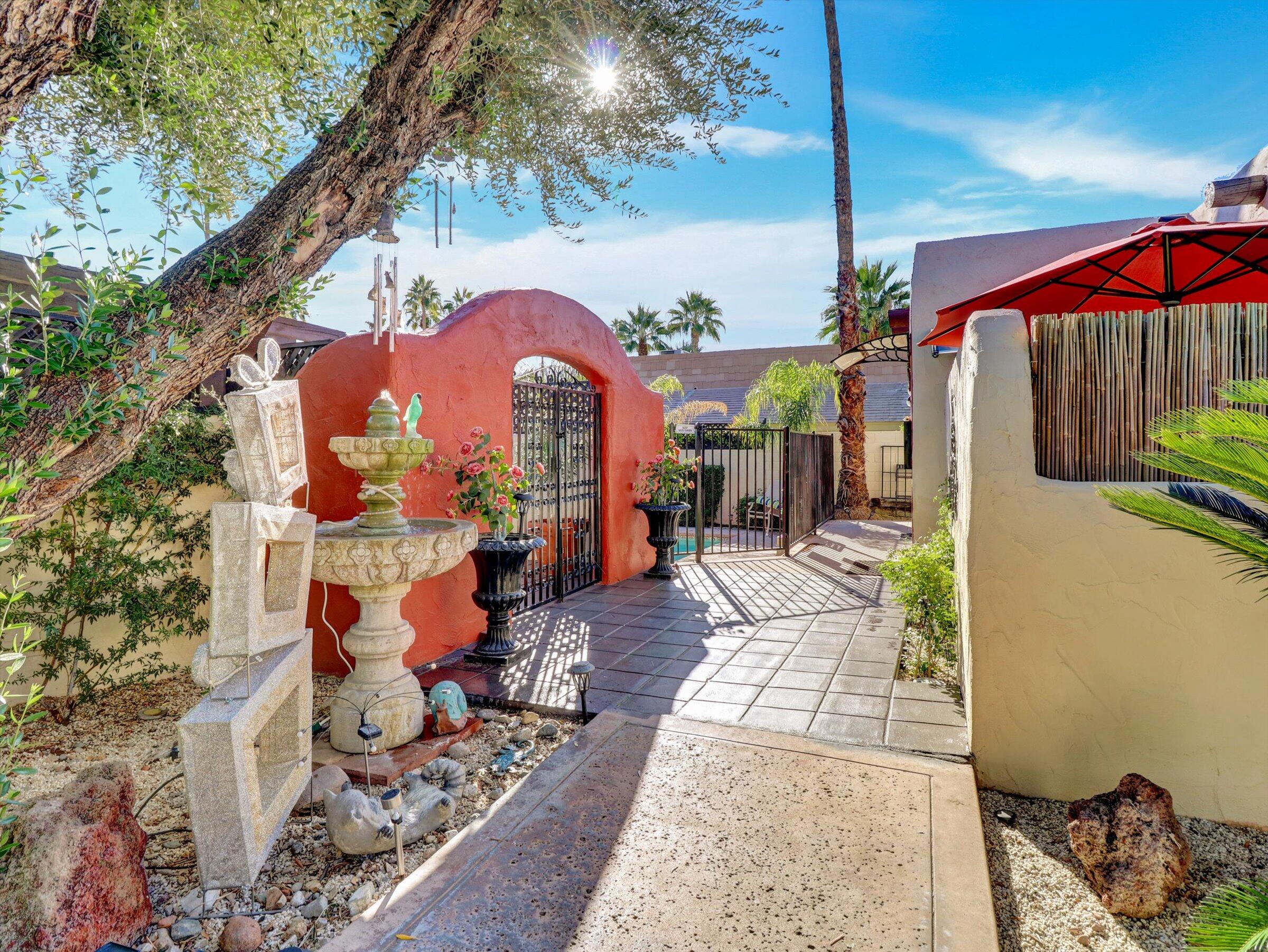 525 South Thornhill Road Palm Springs, CA 92264 - Photo 7 of 61 10-525 S Thornhill Rd-10