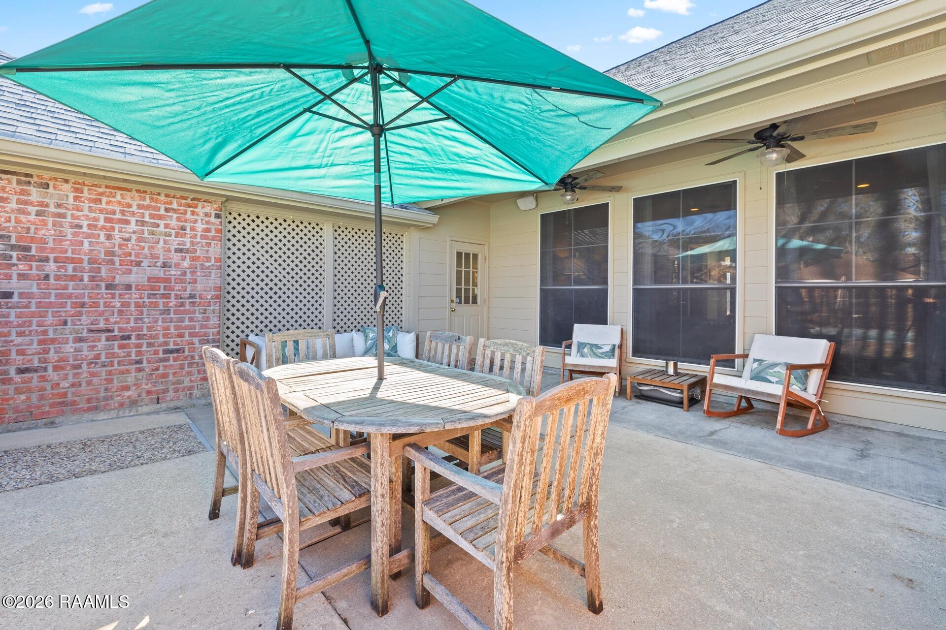 108 Stonehill Road Lafayette, LA 70508 - Photo 23 of 29 108 Stone Hill-25