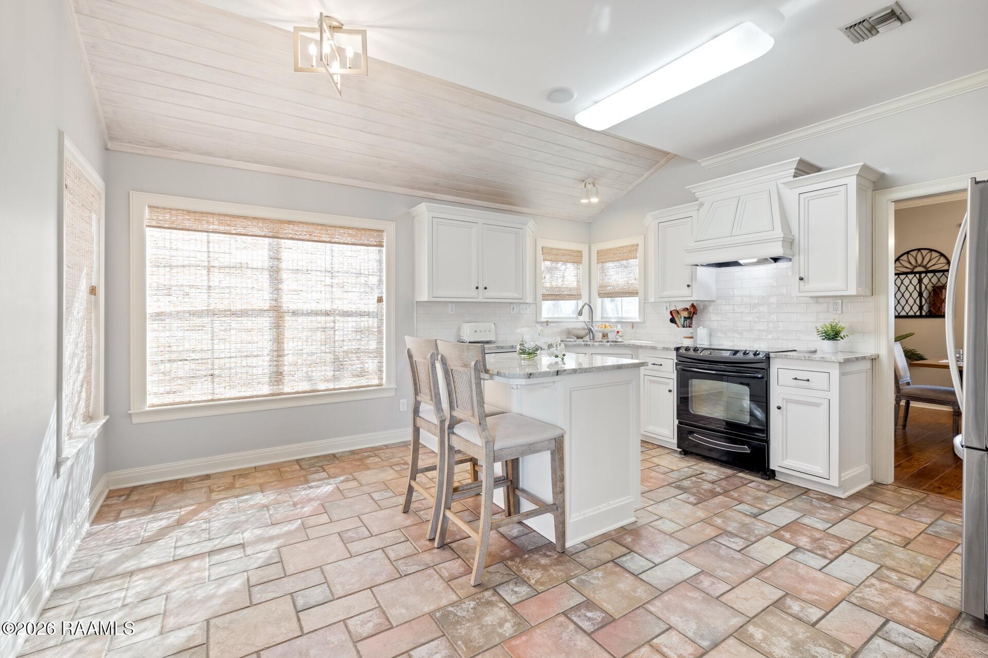 108 Stonehill Road Lafayette, LA 70508 - Photo 10 of 29 108 Stone Hill-12