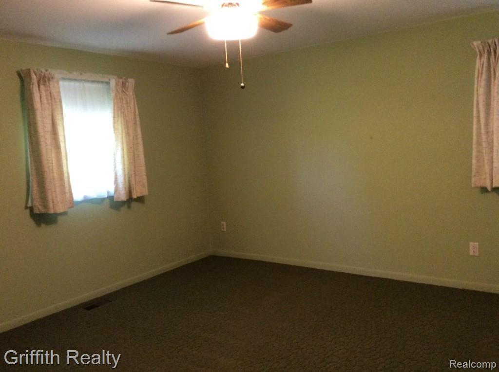 1257 Peavy Road Howell, MI 48843 - Photo 28 of 41 IMG_0326.jpg
