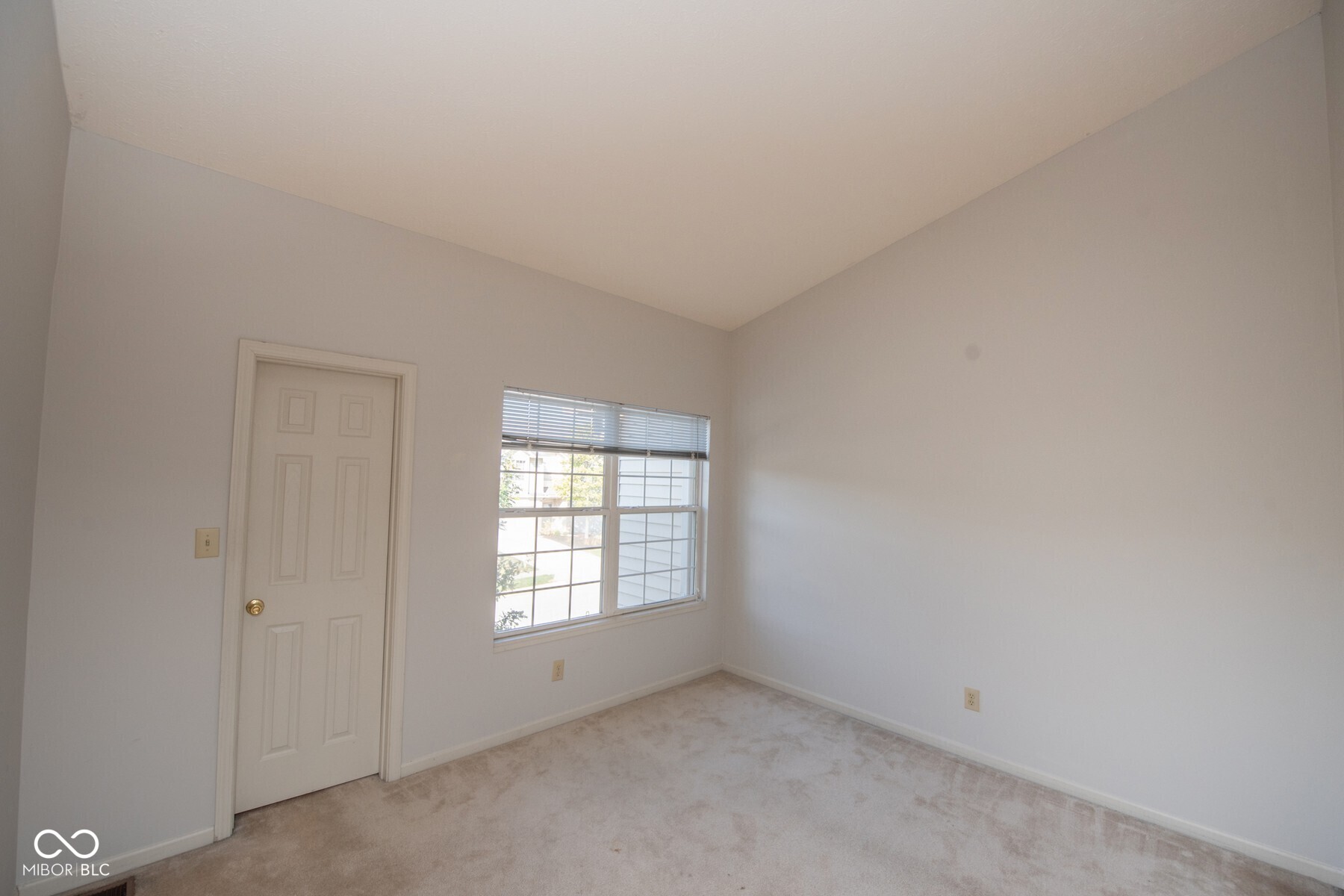 5437 Nighthawk Way Indianapolis, IN 46254 - Photo 19 of 22