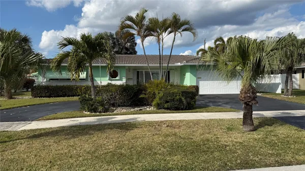 $4,500 | 1529 Southeast 14th Drive, Deerfield Beach, FL 33441