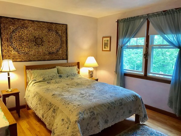 139 Harrington Road Waltham, MA 02452 - Photo 8 of 12 Gallery Image 8