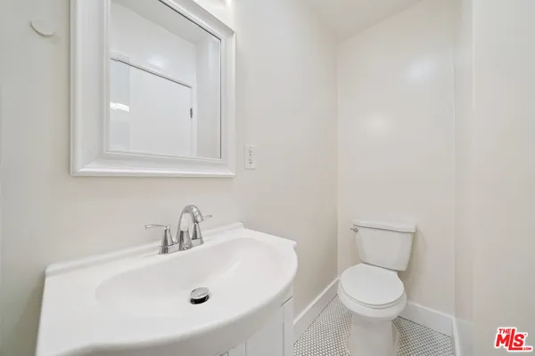 $3,500 | 7946 Fountain Avenue, West Hollywood, CA 90046
