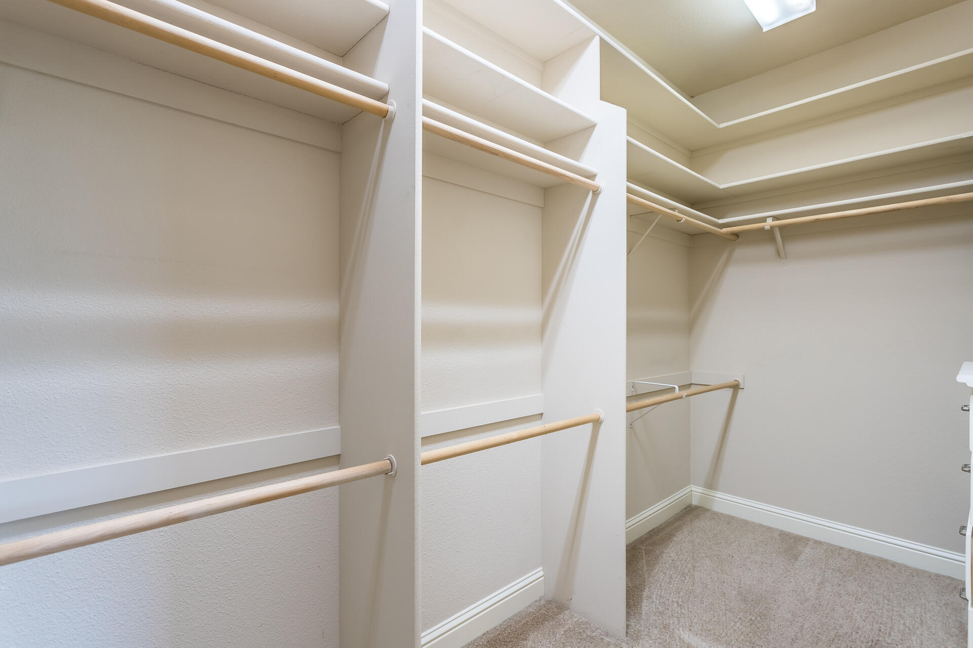 16250 Texas Springs Road Redding, CA 96001 - Photo 11 of 26 39 master closet