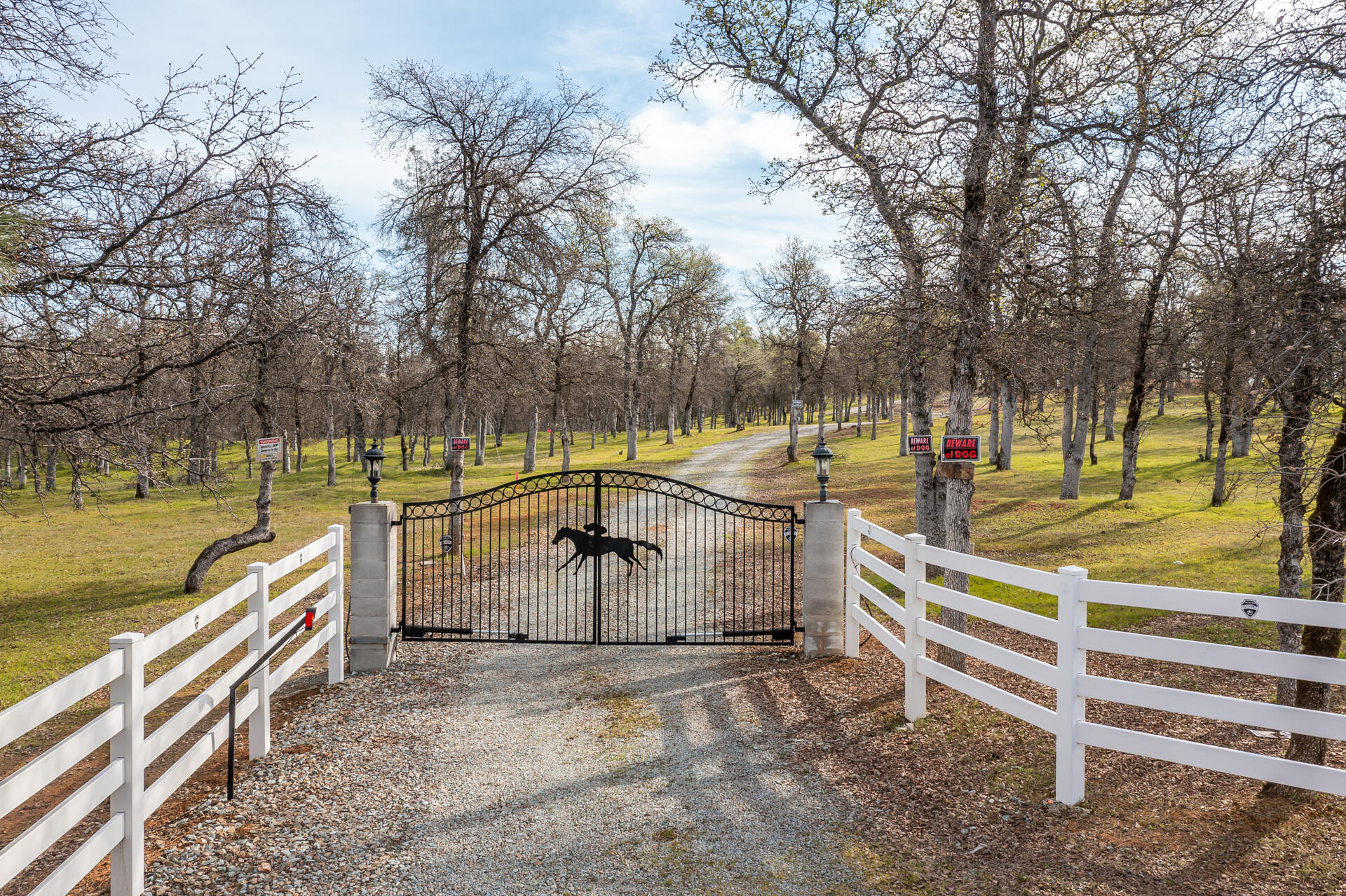 16250 Texas Springs Road Redding, CA 96001 - Photo 21 of 26 aerial gate