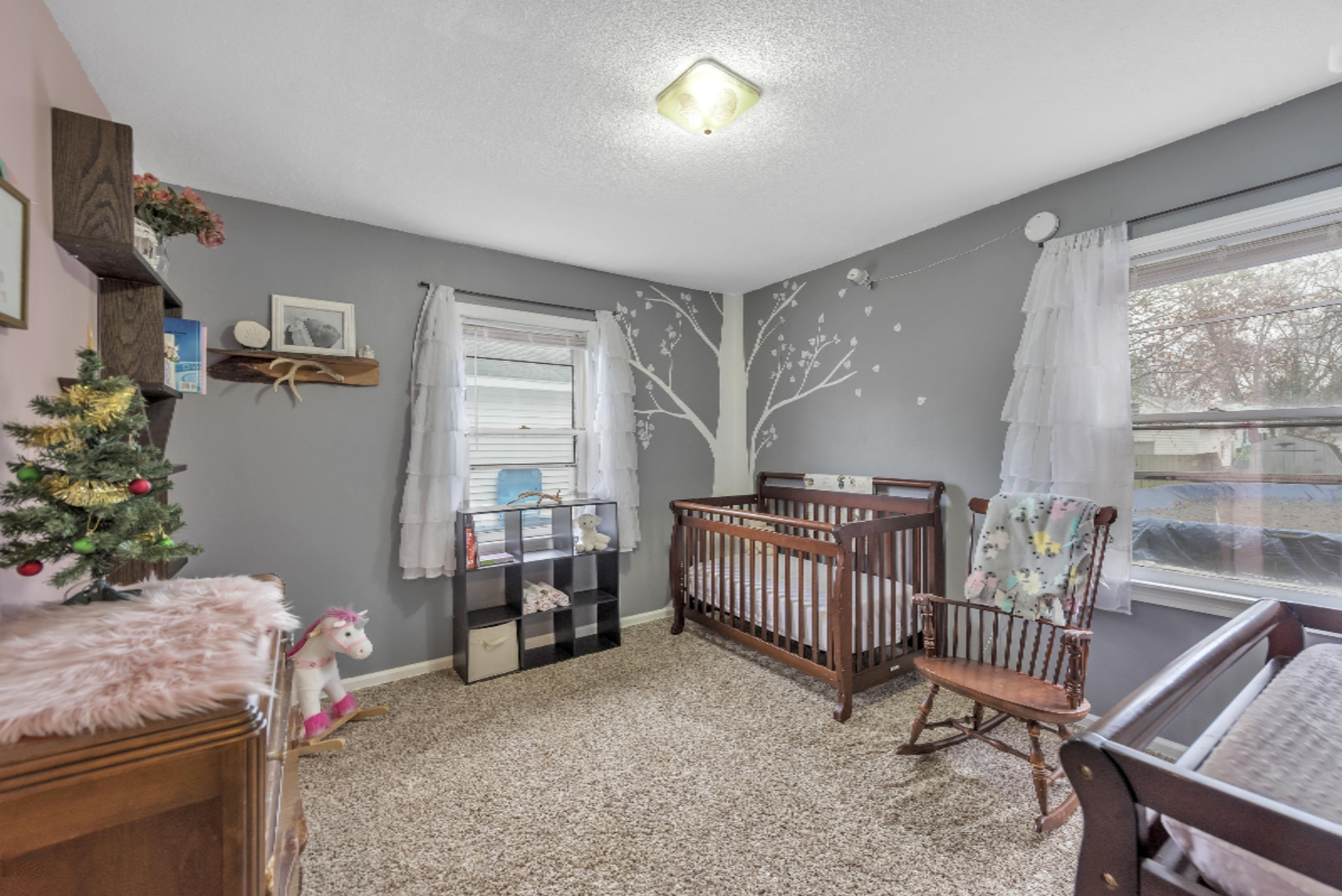 1082 Vos Street Jenison, MI 49428 - Photo 13 of 26 1082-Vos-WindowStill-Real-Estate-Photogr