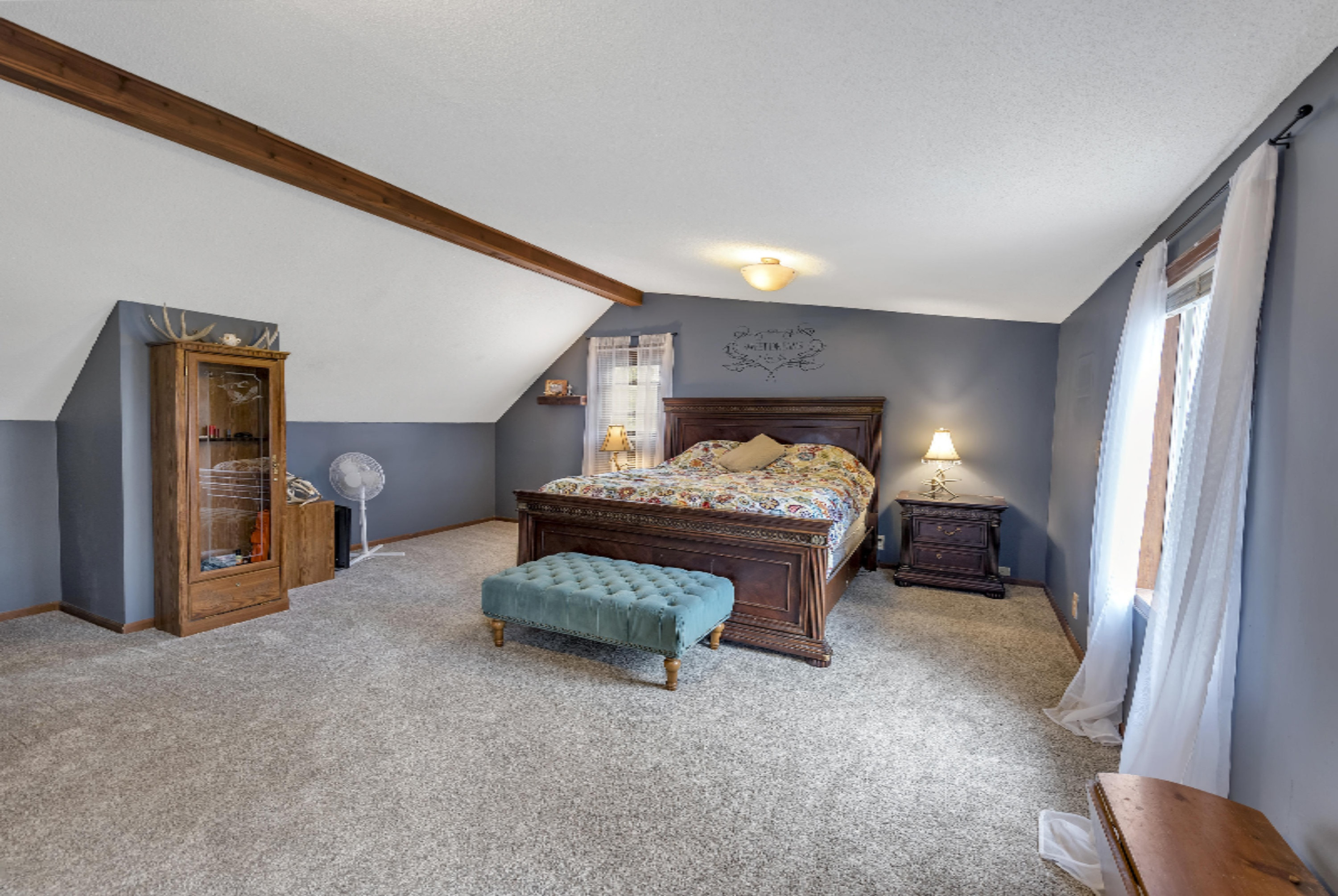 1082 Vos Street Jenison, MI 49428 - Photo 19 of 26 1082-Vos-WindowStill-Real-Estate-Photogr