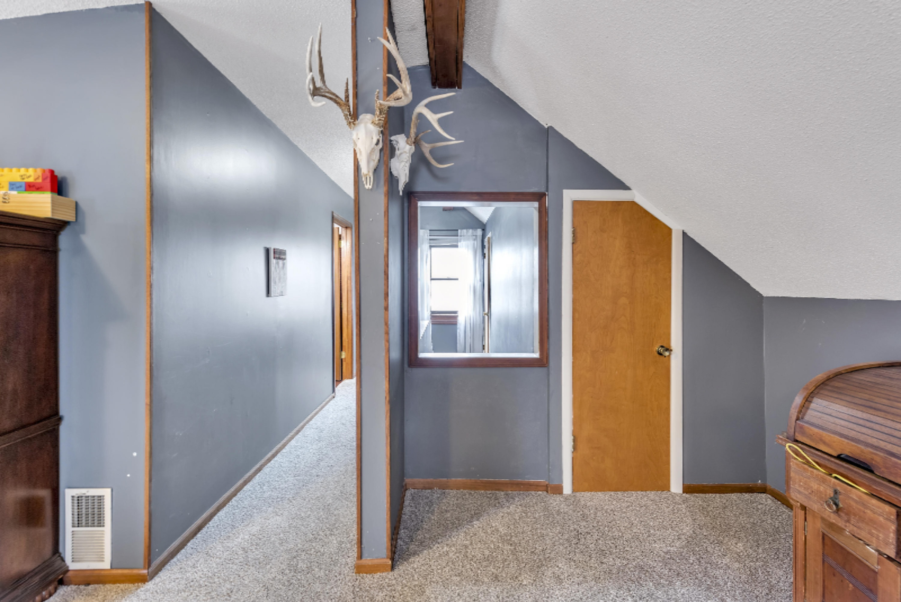 1082 Vos Street Jenison, MI 49428 - Photo 20 of 26 1082-Vos-WindowStill-Real-Estate-Photogr
