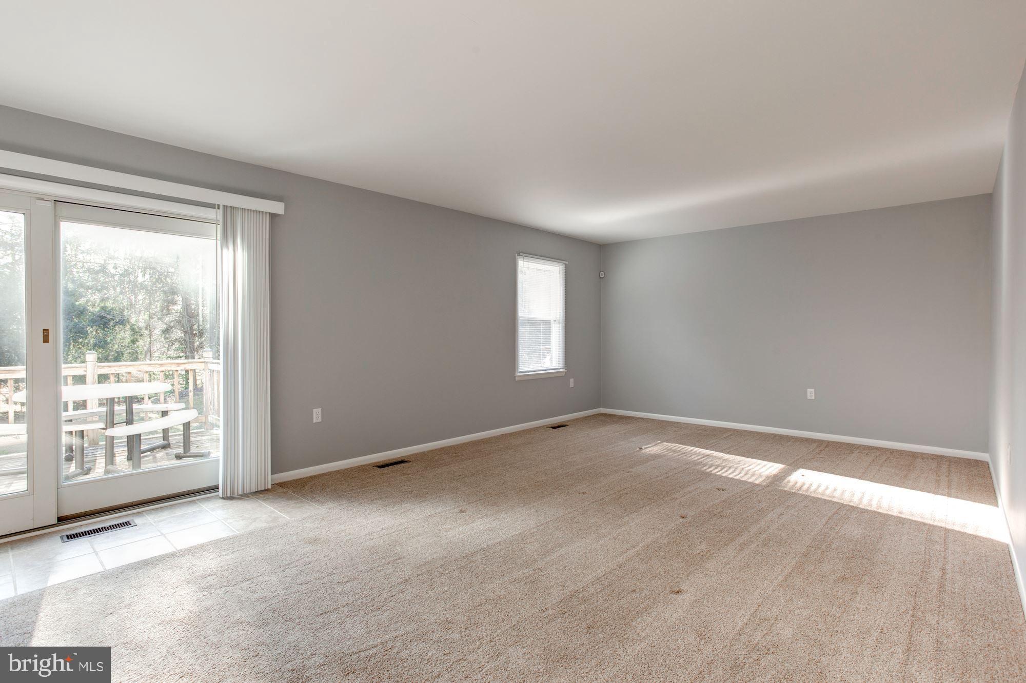 613 Beverly Road Reisterstown, MD 21136 - Photo 12 of 26 Family Room