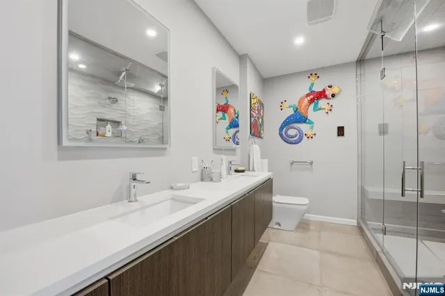 $749,000 | 100 Carlyle Drive, Unit 6MN, Cliffside Park, NJ 07010