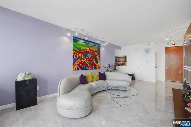 $749,000 | 100 Carlyle Drive, Unit 6MN, Cliffside Park, NJ 07010