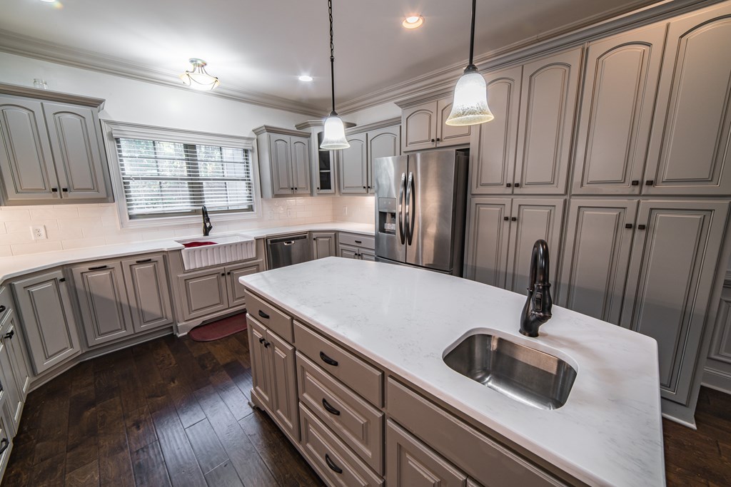 196 Ross Road Waverly Hall, GA 31831 - Photo 14 of 47 Island prep sink
