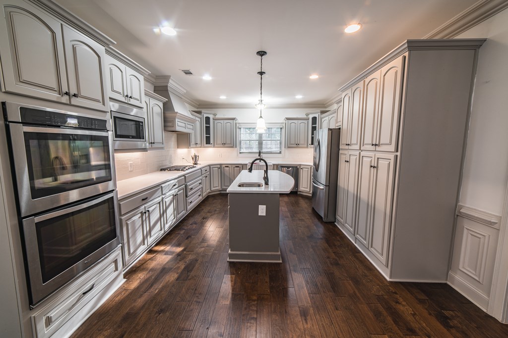 196 Ross Road Waverly Hall, GA 31831 - Photo 10 of 47 Kitchen