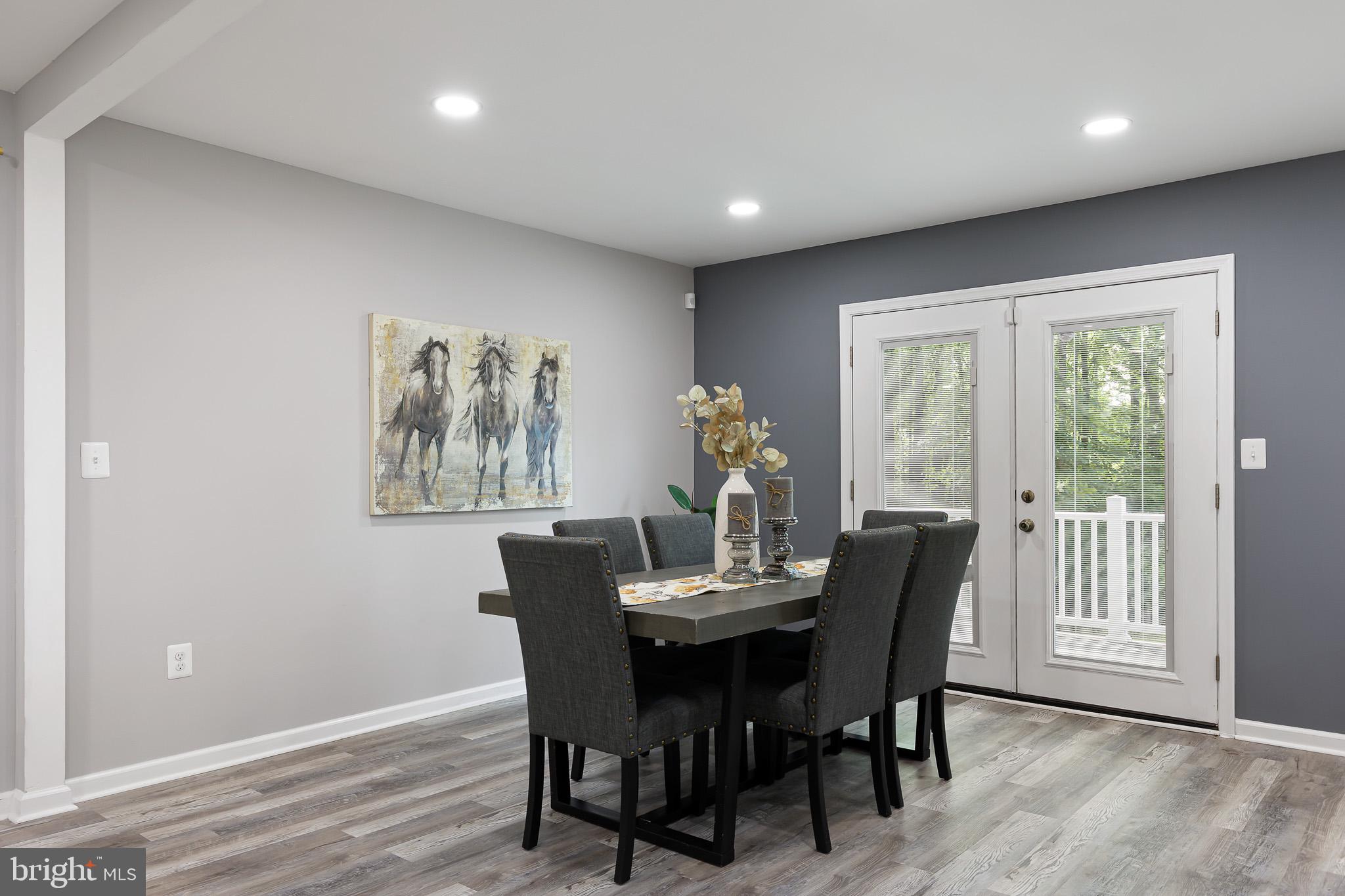 202 Welsh Tract Road Newark, DE 19702 - Photo 7 of 20 Modern dining space with natural light.
