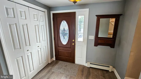 $2,800 | 213 8th Street, Barnegat, NJ 08005