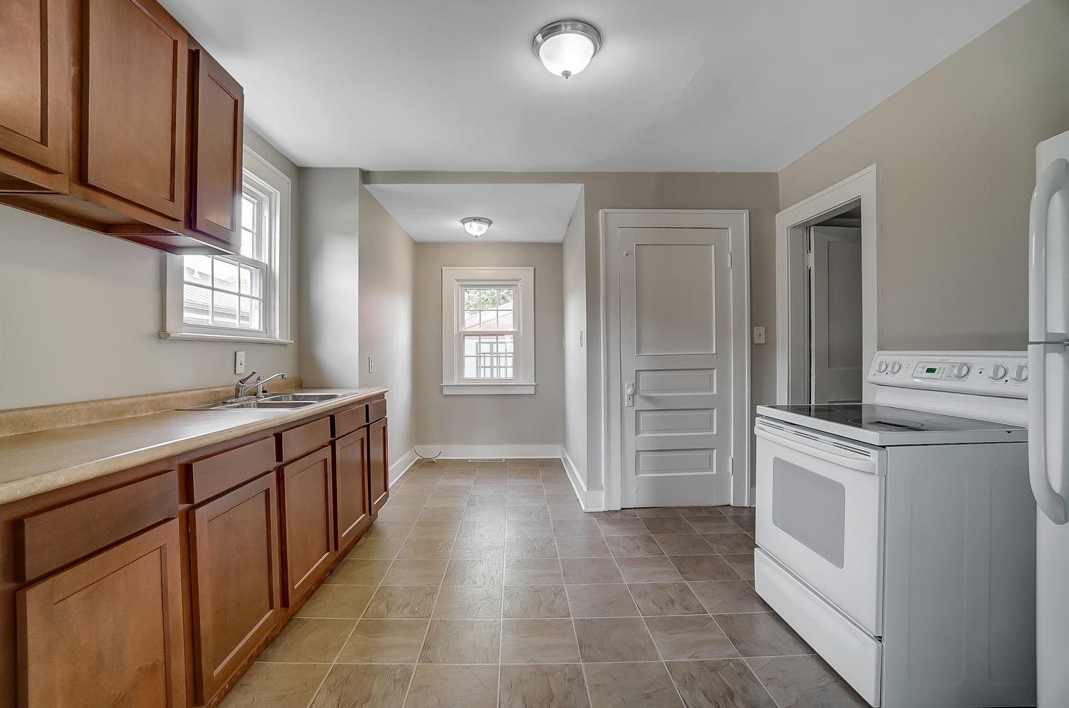 1810 North Limestone Street Springfield, OH 45503 - Photo 16 of 48
