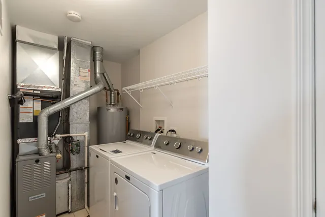 $3,400 | 475 South Commons Court, Deerfield, IL 60015