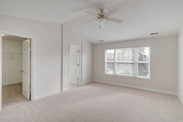 $3,400 | 475 South Commons Court, Deerfield, IL 60015