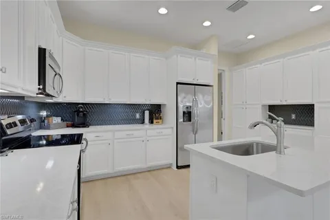 $499,000 | 9524 Isla Bella Circle, Bonita Springs, FL 34135