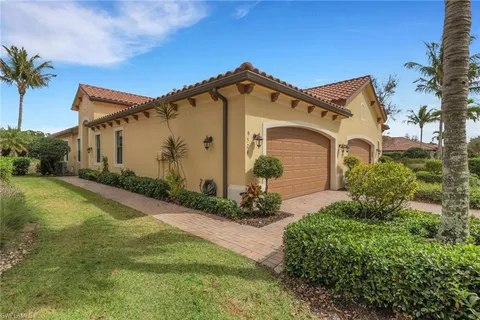 $499,000 | 9524 Isla Bella Circle, Bonita Springs, FL 34135
