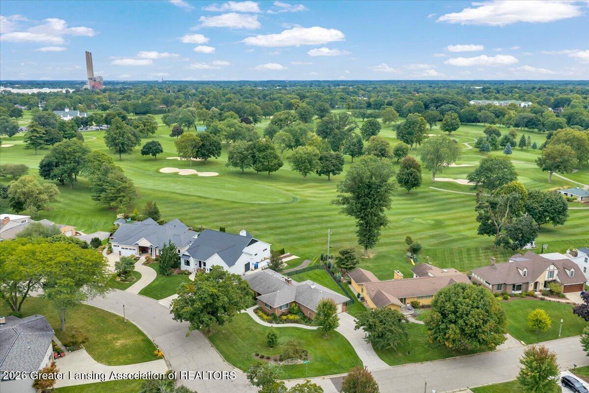 1533 Cambridge Road Lansing, MI 48911 - Photo 31 of 36 30-DJI_20260916160200_0081_D_ADNPHOTOGR