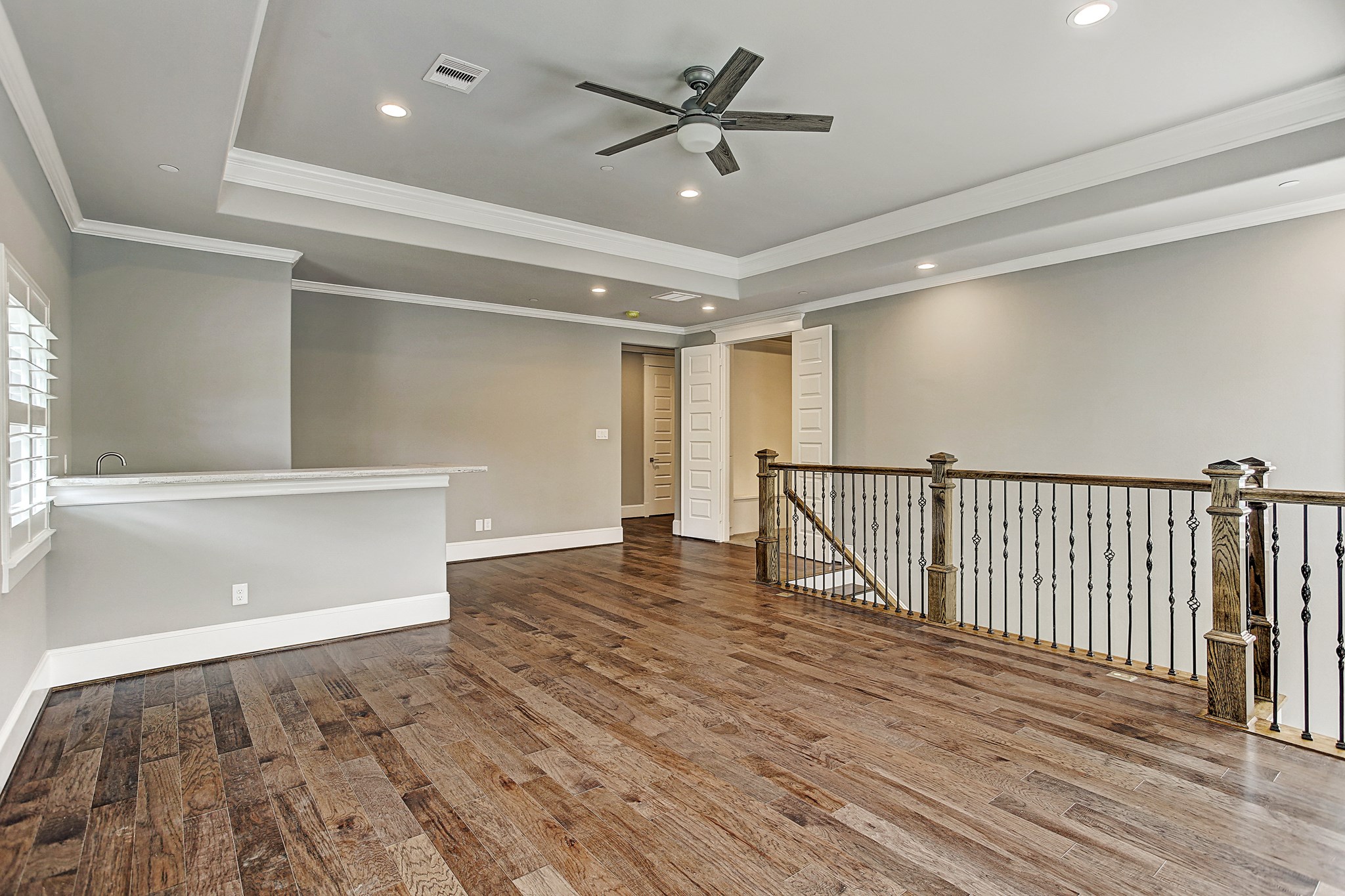 325 Bunker Hill Road Houston, TX 77024 - Photo 33 of 50 a view of an empty room