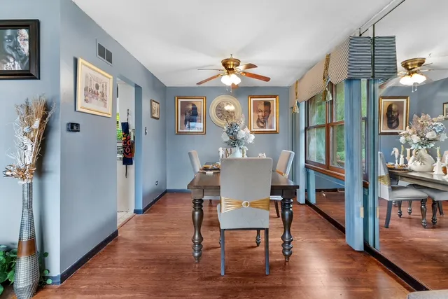 $250,000 | 1241 East 168th Street, South Holland, IL 60473