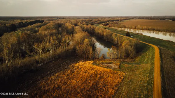 $1,650,000 | 1549 County Road 99, Sidon, MS 38954