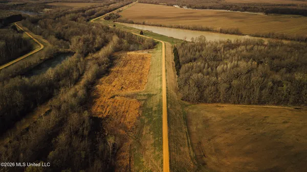 $1,650,000 | 1549 County Road 99, Sidon, MS 38954