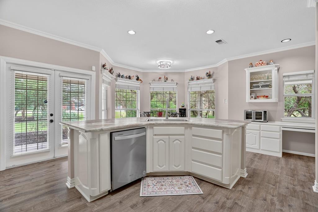 309 Verde Road Willow Park, TX 76087 - Photo 14 of 38
