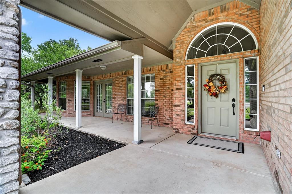 309 Verde Road Willow Park, TX 76087 - Photo 3 of 38