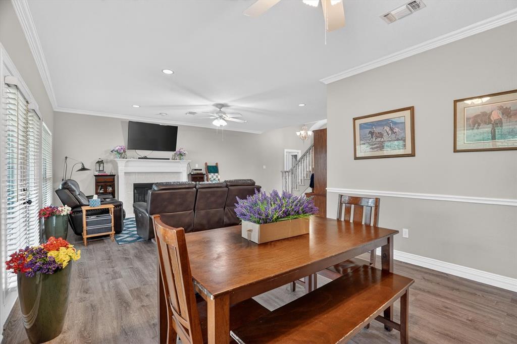309 Verde Road Willow Park, TX 76087 - Photo 9 of 38 Large dining area with room for everyone during holiday entertainng
