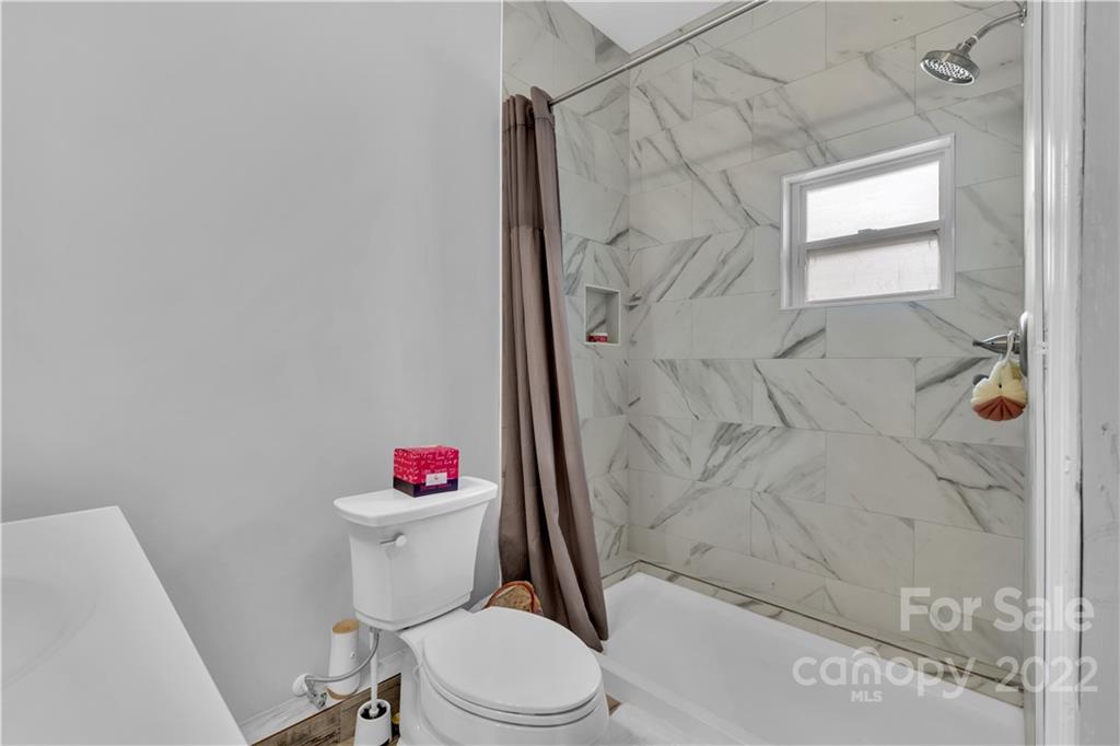 8117 Pozzi Road Charlotte, NC 28216 - Photo 27 of 30 Gallery Image 27