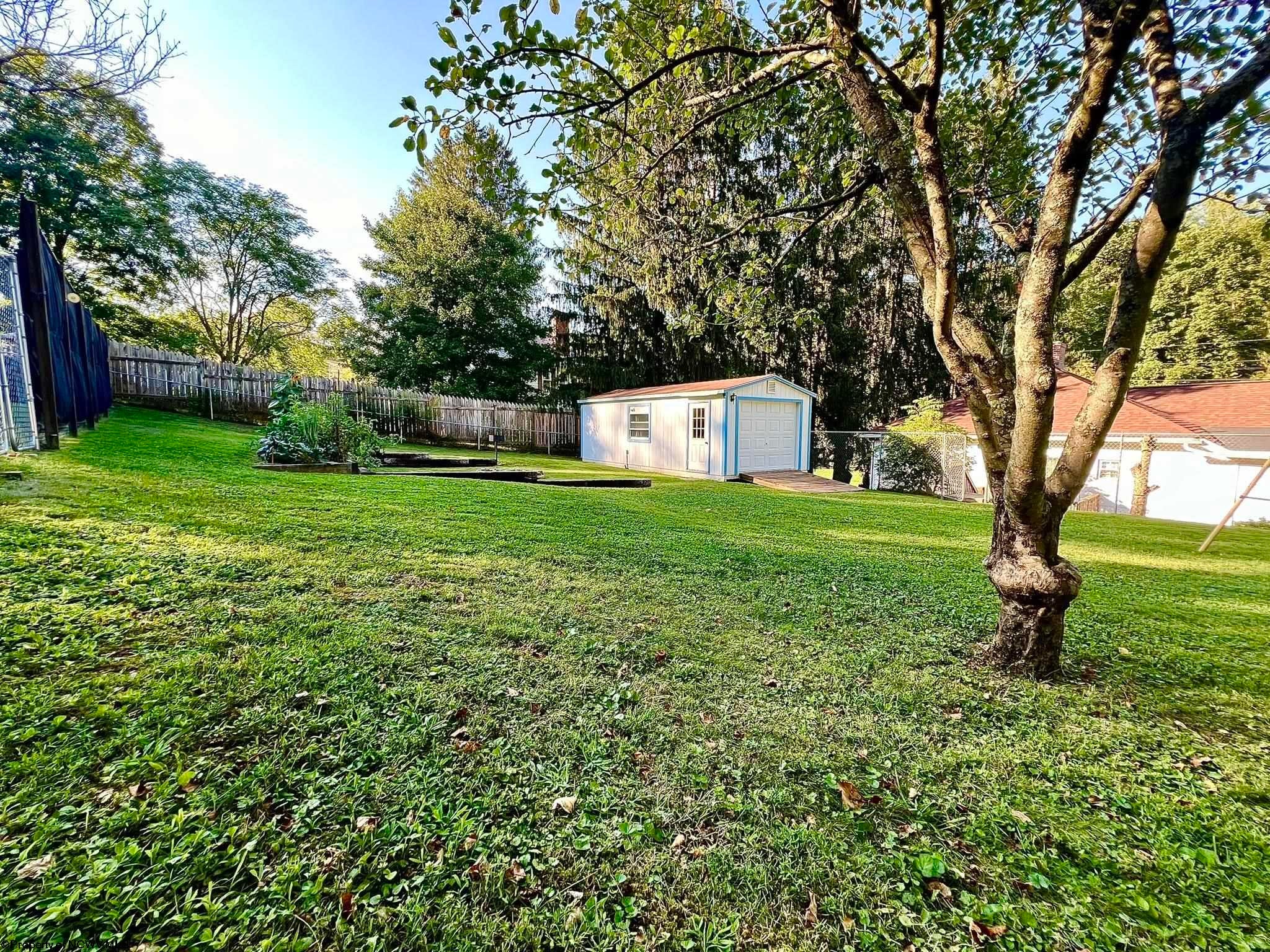 1256 Bell Run Road Fairmont, WV 26554 - Photo 11 of 37 Gallery Image 11
