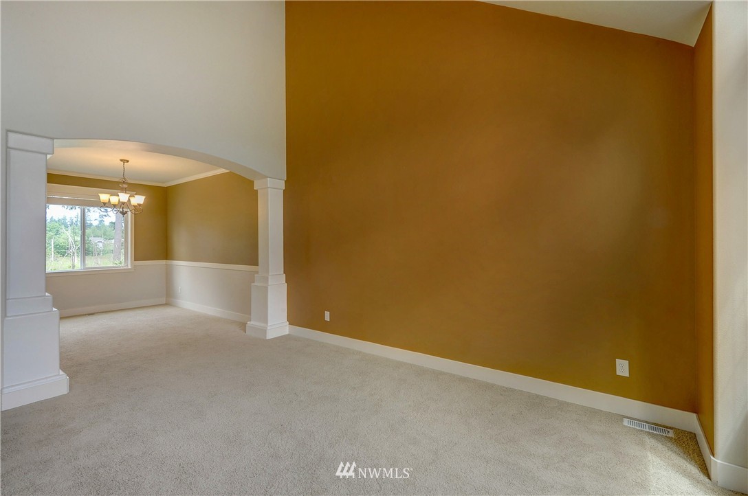 4022 166th Street Southeast Bothell, WA 98012 - Photo 3 of 25