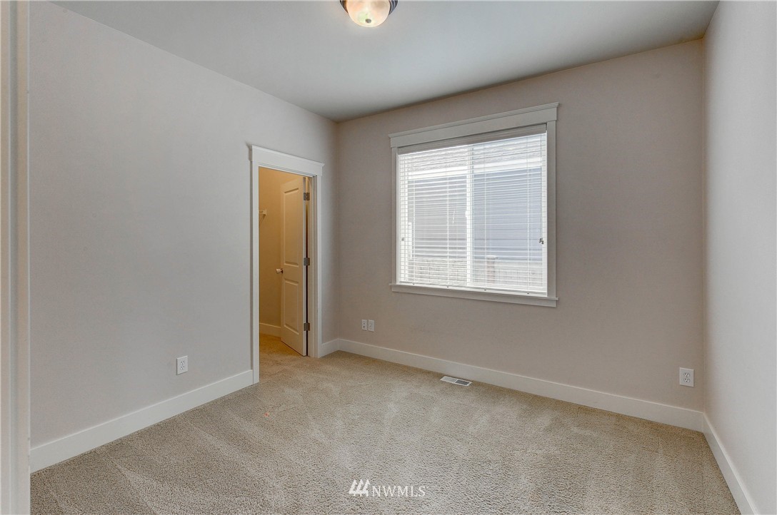 4022 166th Street Southeast Bothell, WA 98012 - Photo 10 of 25