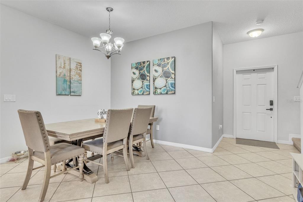 3256 Rodrick Circle Orlando, FL 32824 - Photo 4 of 37